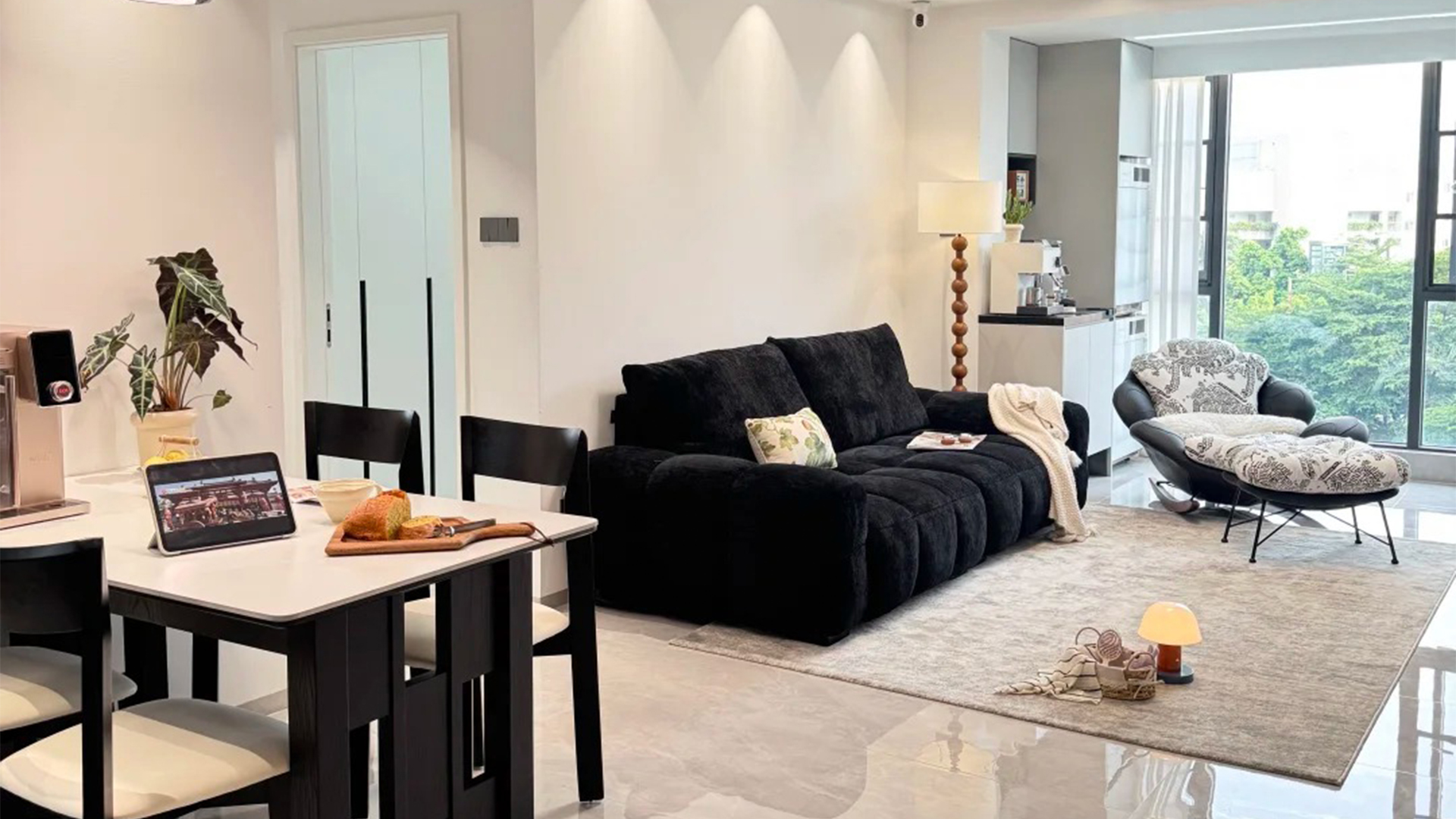 現(xiàn)代簡(jiǎn)約風(fēng)煥新老破小 | 極簡(jiǎn)美學(xué)打造治愈系小窩