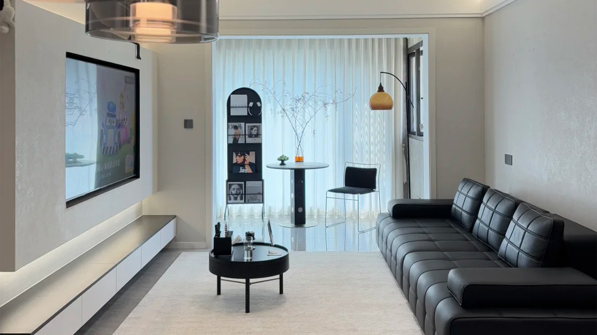 現(xiàn)代簡約風(fēng)|黑白極簡空間設(shè)計，高級感自然流露