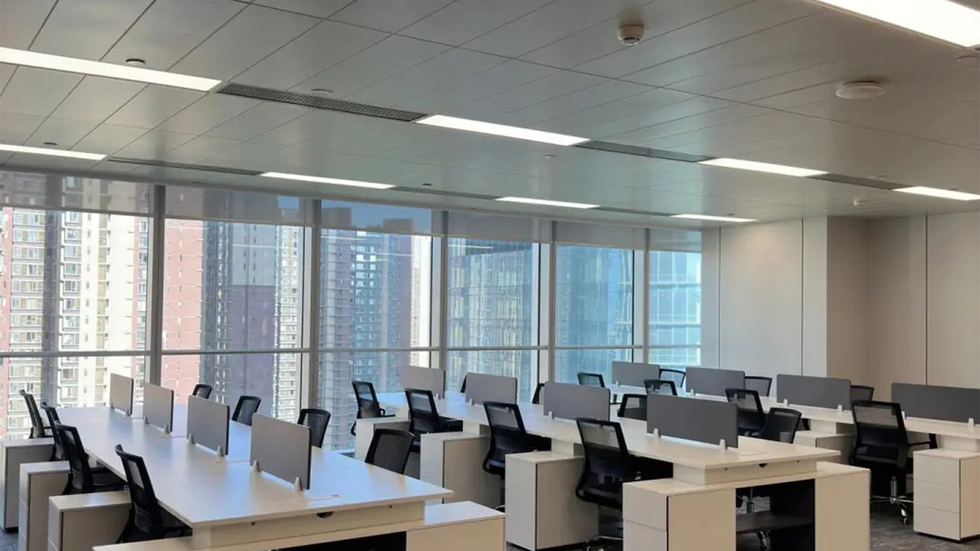 夢(mèng)想辦公室照進(jìn)現(xiàn)實(shí)，3000平簡(jiǎn)約辦公室裝修